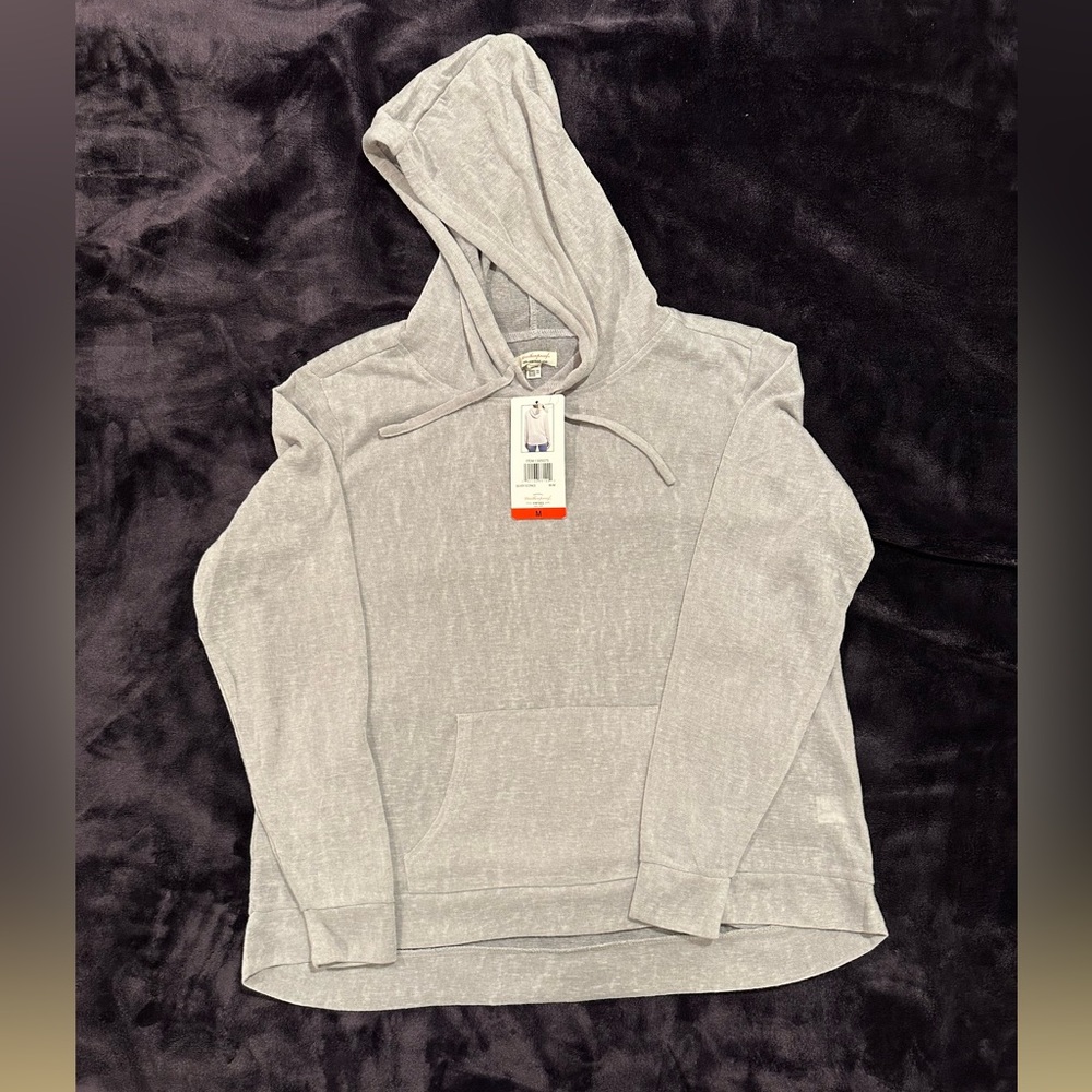 Lightweight hoodie sweater, size medium
